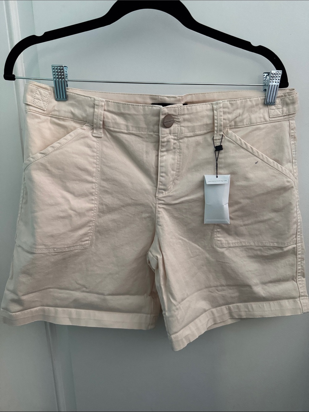 Sanctuary Wander on cuffed shorts